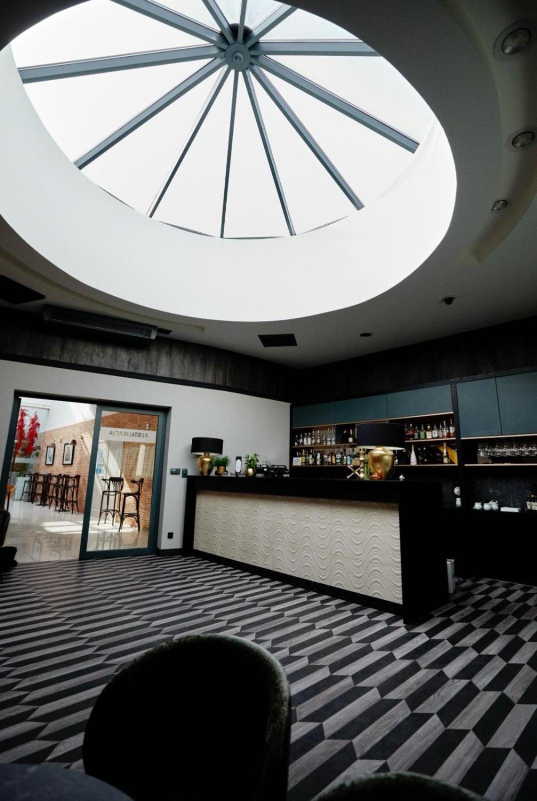 Hotel Kristoff Łaszków Kültér fotó